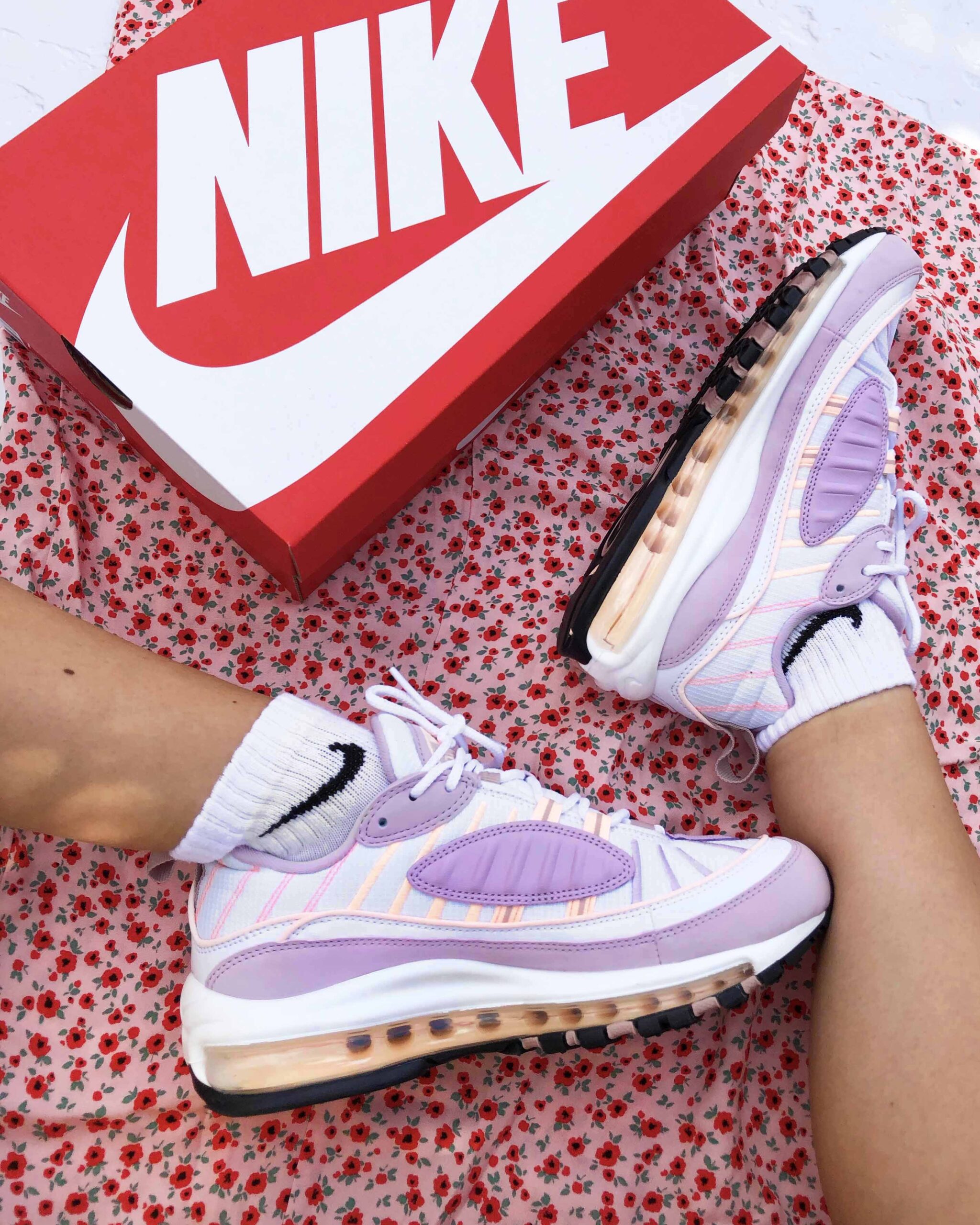Air Max 98 Crimson Tint 3