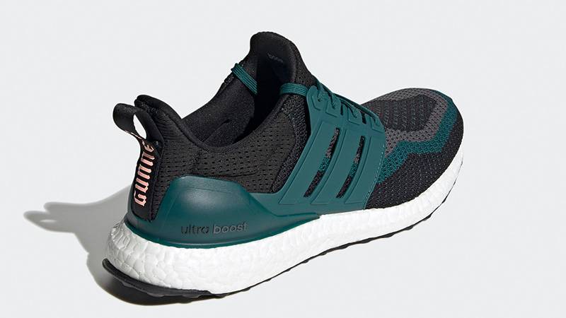 Sepatu Ultraboost Dna Arsenal Arsenal X Adidas Ultra Boost DNA