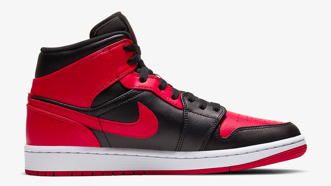 Air Jordan 1 Mid "Banned"
