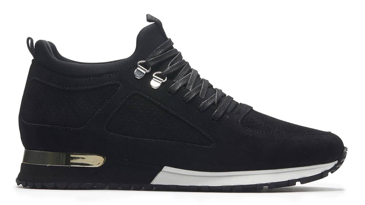 Take an Extra 15% Off These Must-Have Mallet Sneakers With This Code!