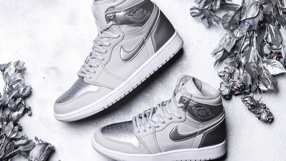 Image via Sneaker Politics Air Jordan 1 Retro High OG "Japan Neutral Grey"!