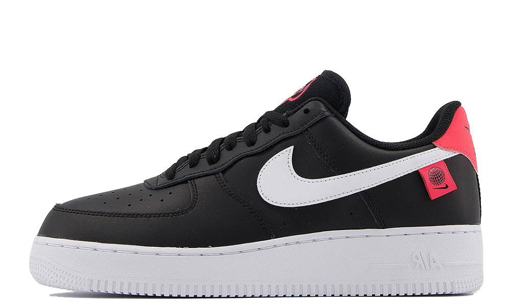 Nike Air Force 1 07 Black Crimson