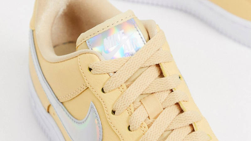 nike holographic swoosh