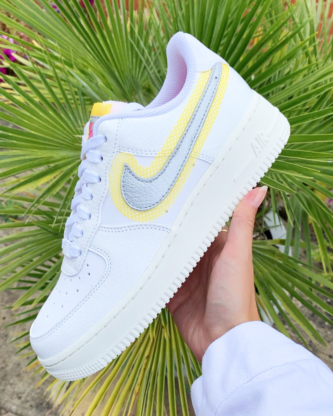 Nike Air Force 1 Silver Swoosh