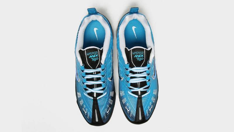 blue nike vapormax 360