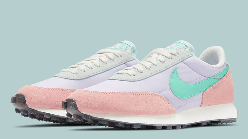 Nike Daybreak Pastel