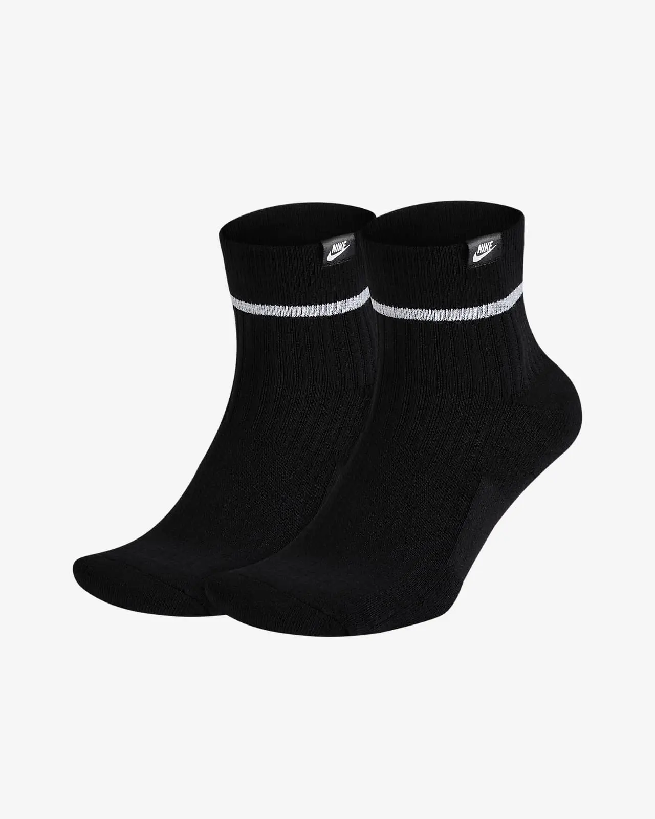 Save 25 On The Freshest Nike Socks To Style With Your Sneakers The
