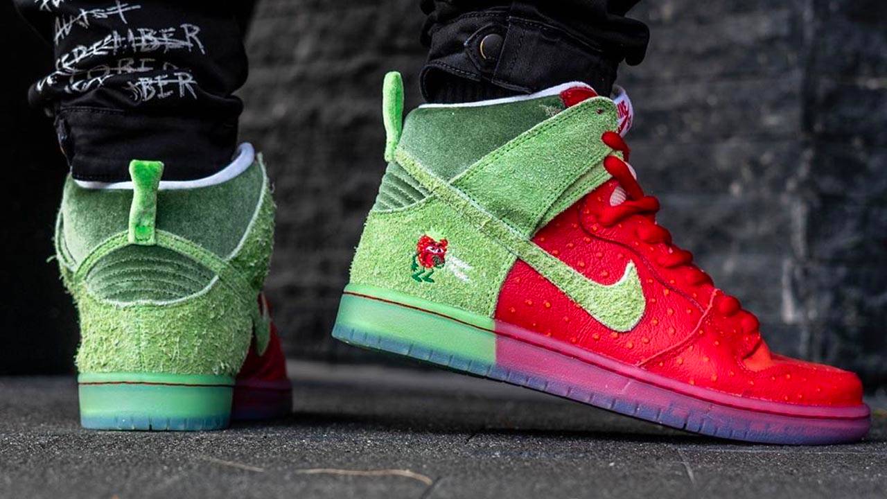 nike sb dunk high strawberry cough release date