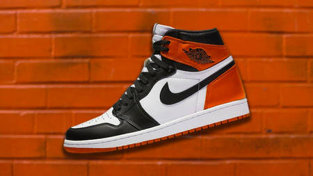 The Air Jordan 1 High OG "Black Toe Shattered Backboard" Gets Unveiled The Air Jordan 1 High OG "Black Toe Shattered Backboard" Gets Unveiled
