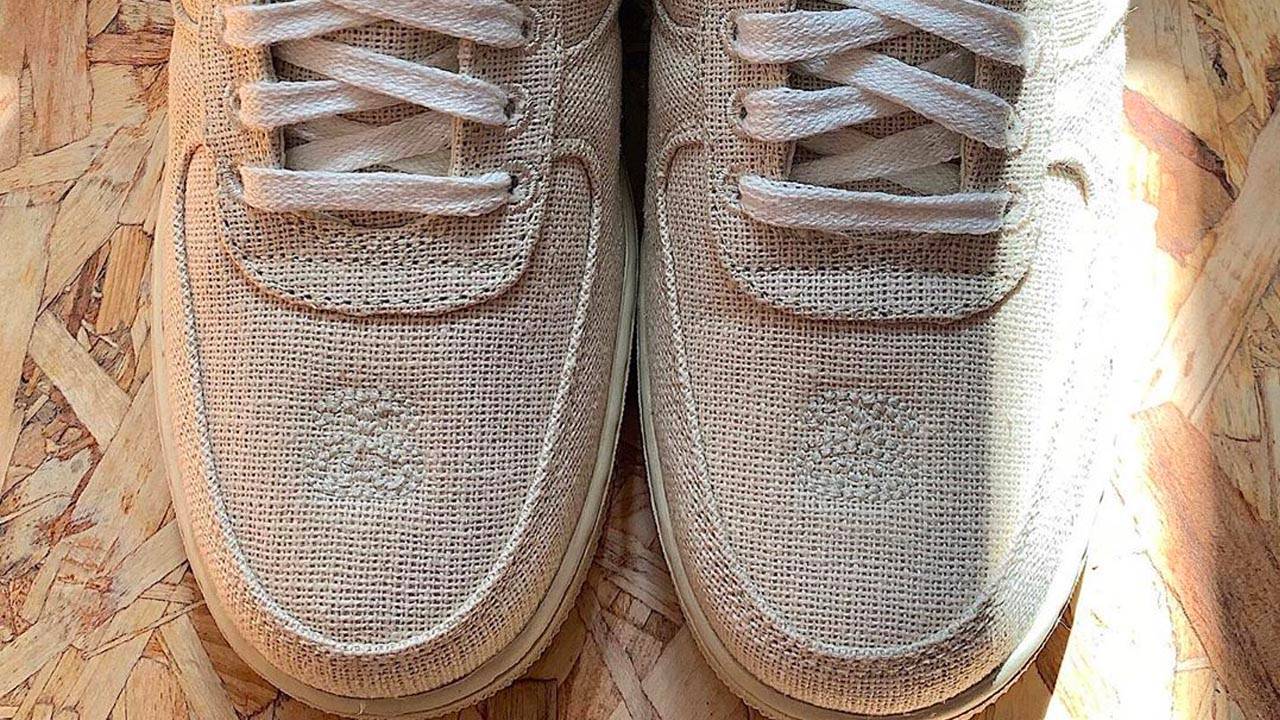 Stüssy x Nike Air Force 1 "Fossil Stone"