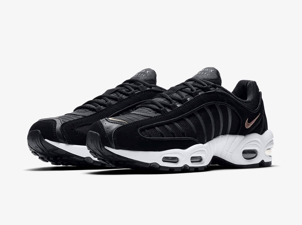 These 20 Sale Items With Nike's Extra 25% Off Code Will Blow Your Mind 18