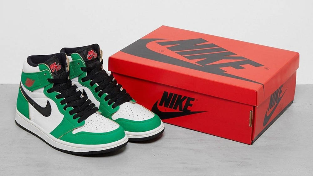 aj1 lucky green nike