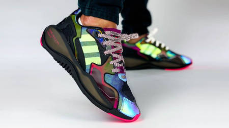 プラム First Look at the atmos x adidas ZX 1180 Boost 