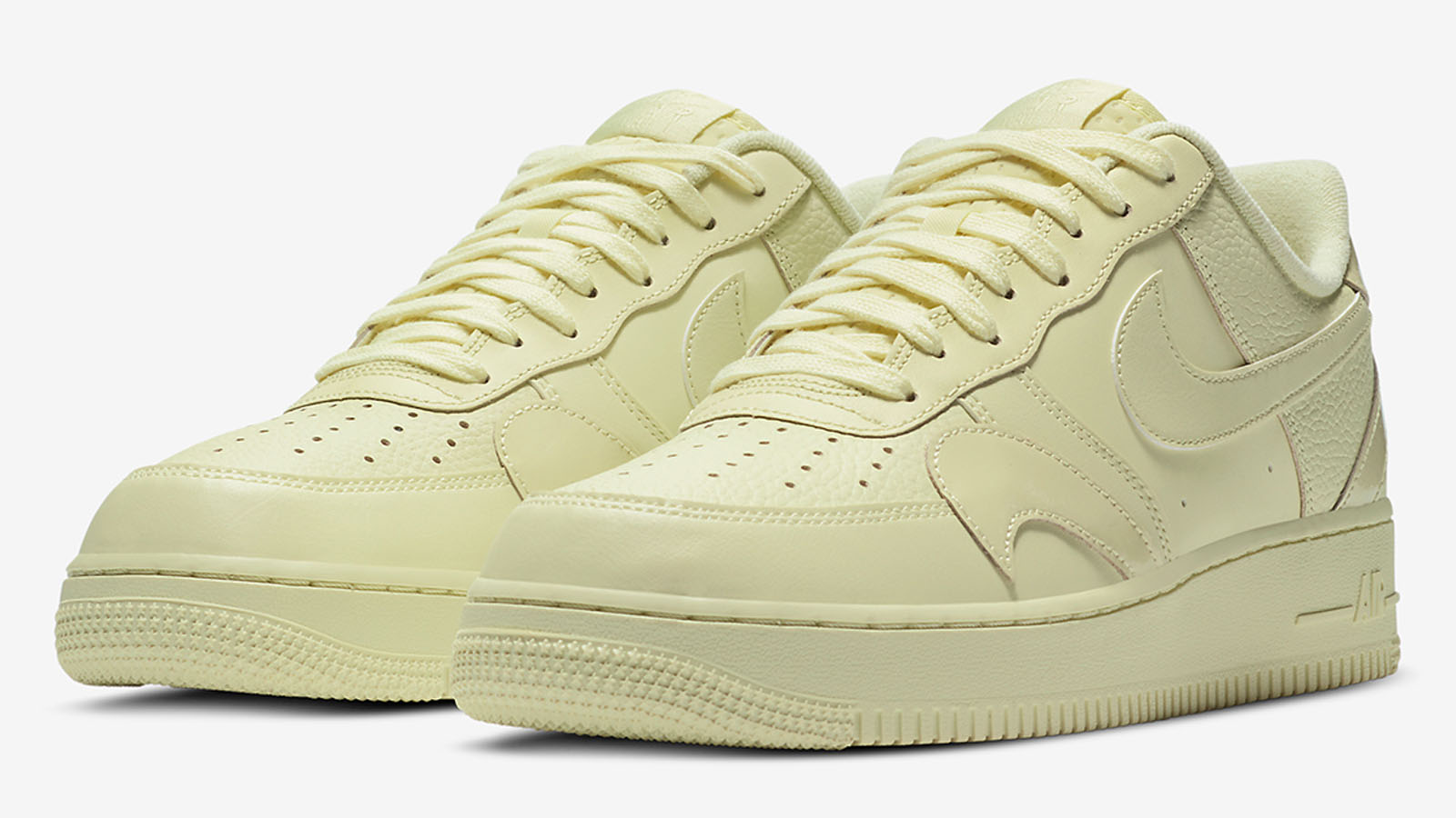 nike air force 1 misplaced Swoosh
