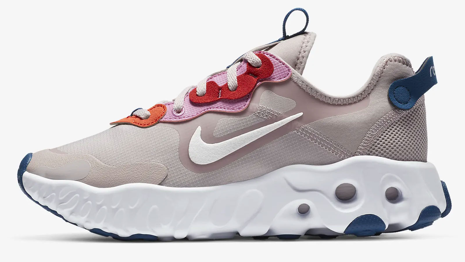 nike react artemis
