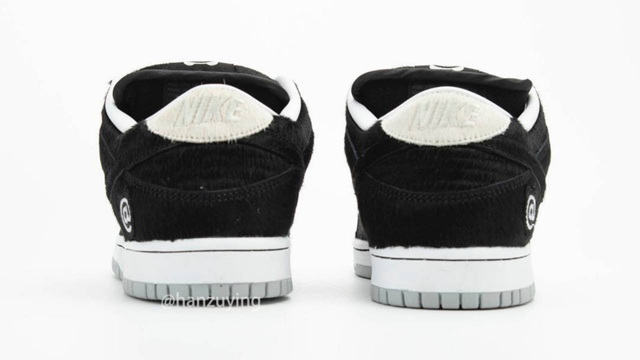 nike sb dunk low medicom
