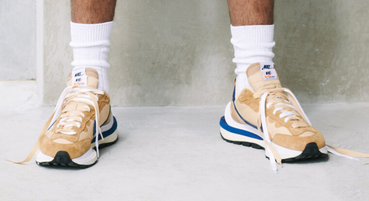 nike vaporwaffle tan