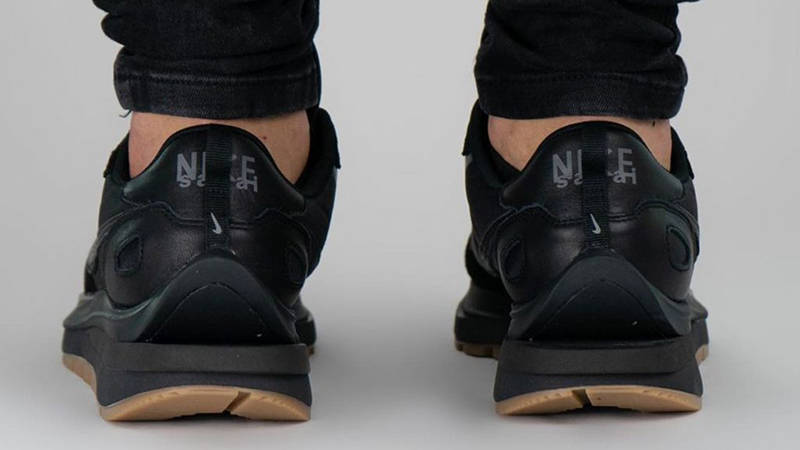 stockx vaporwaffle sacai