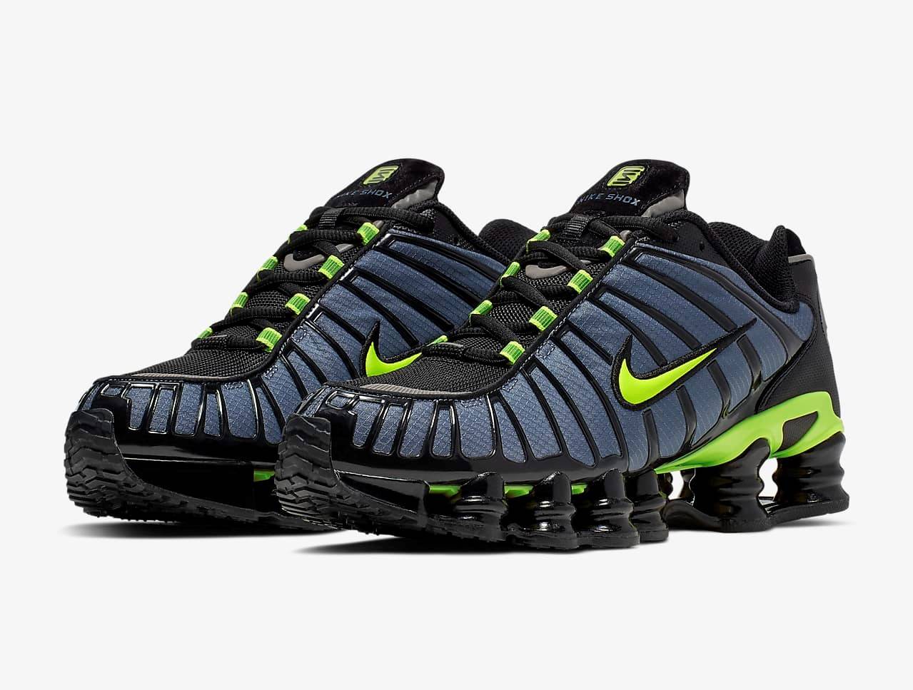 These 20 Sale Items With Nike's Extra 25% Off Code Will Blow Your Mind 4