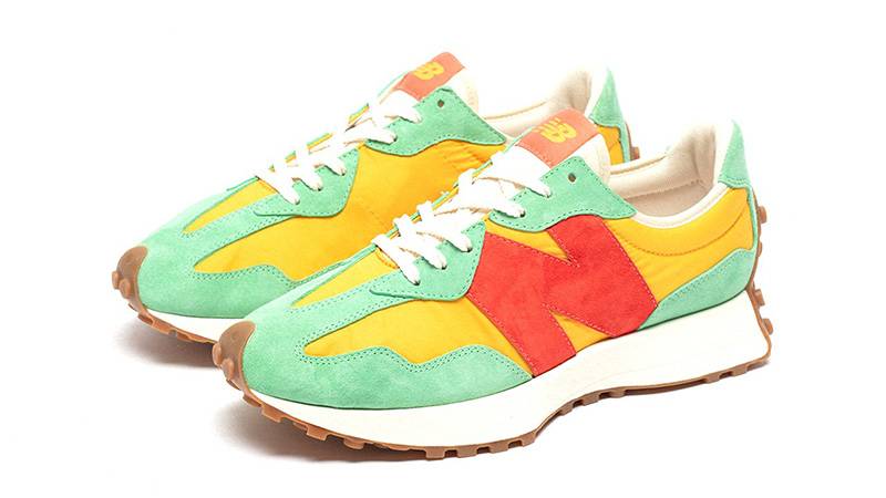size exclusive x New Balance 327 Green MS327SZ1 front