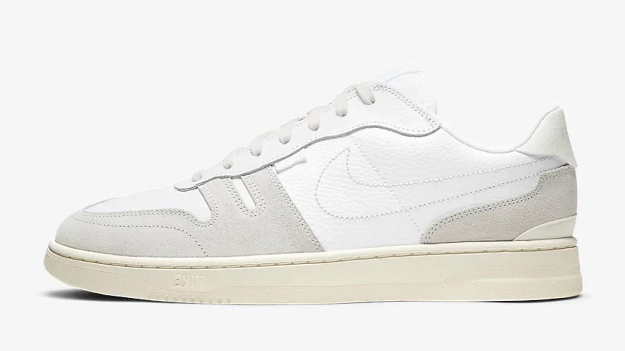 20 Swoosh Steals That You Can't Miss at Nike's End of Season Sale!
