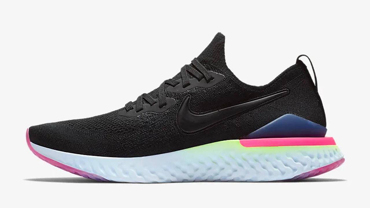 20 Swoosh Steals That You Can't Miss at Nike's End of Season Sale!