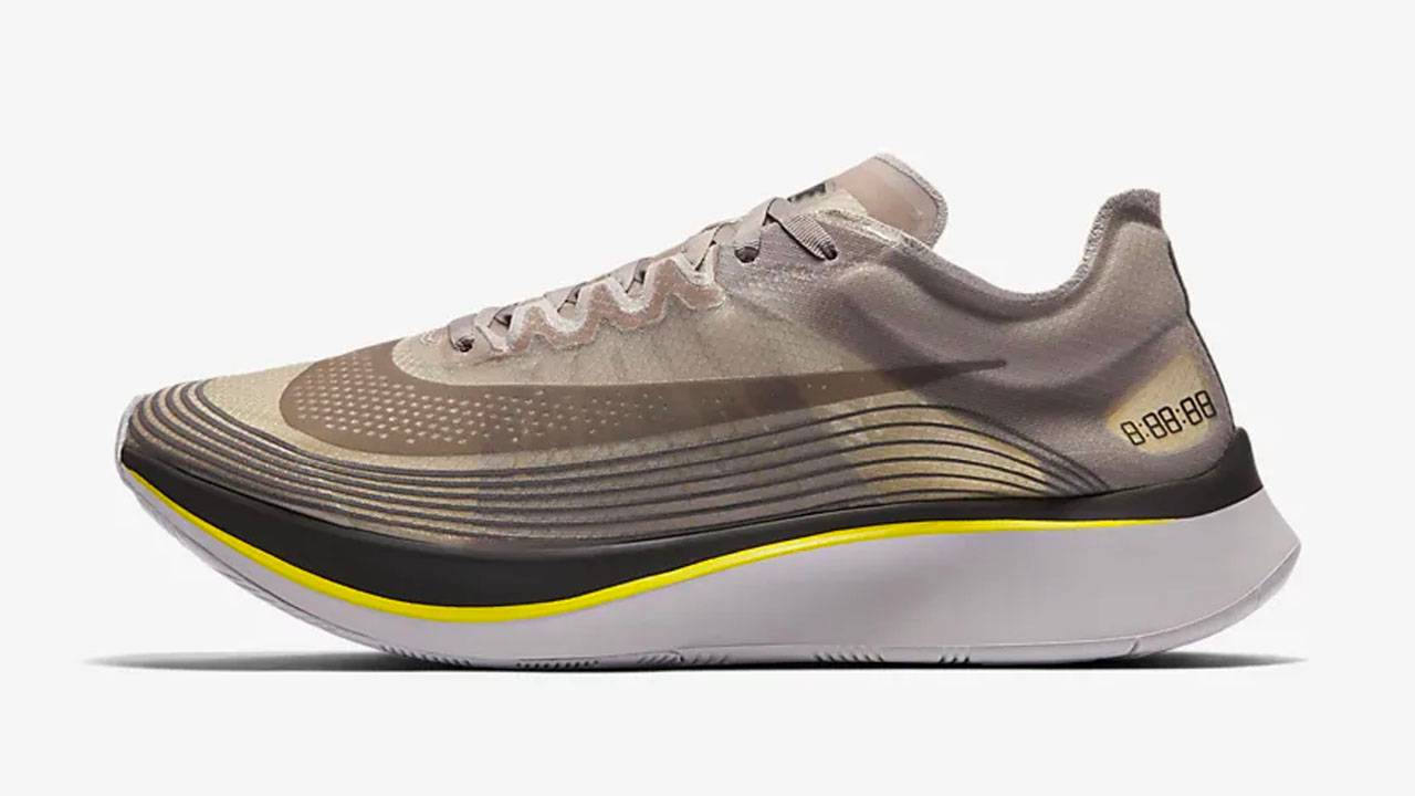 20 Swoosh Steals That You Can't Miss at Nike's End of Season Sale!