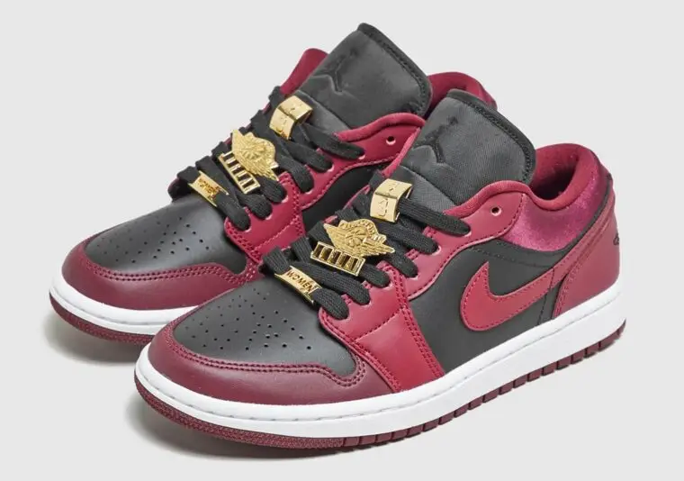 Burgundy store gold jordans