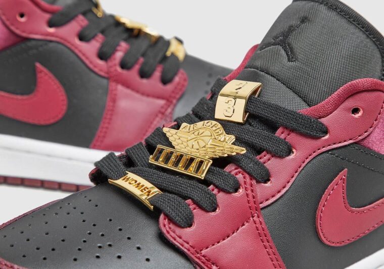 Air Jordan 1 Low Black Red Gold.