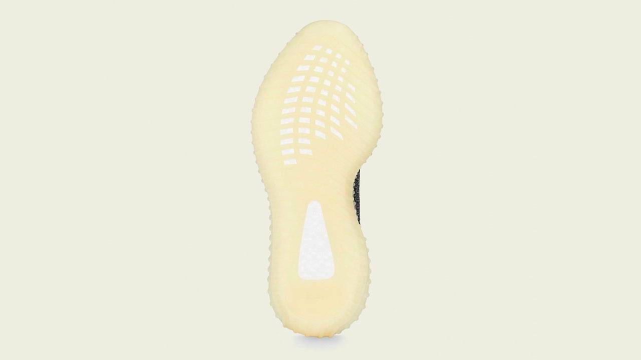 Yeezy Boost 350 V2 "Carbon"