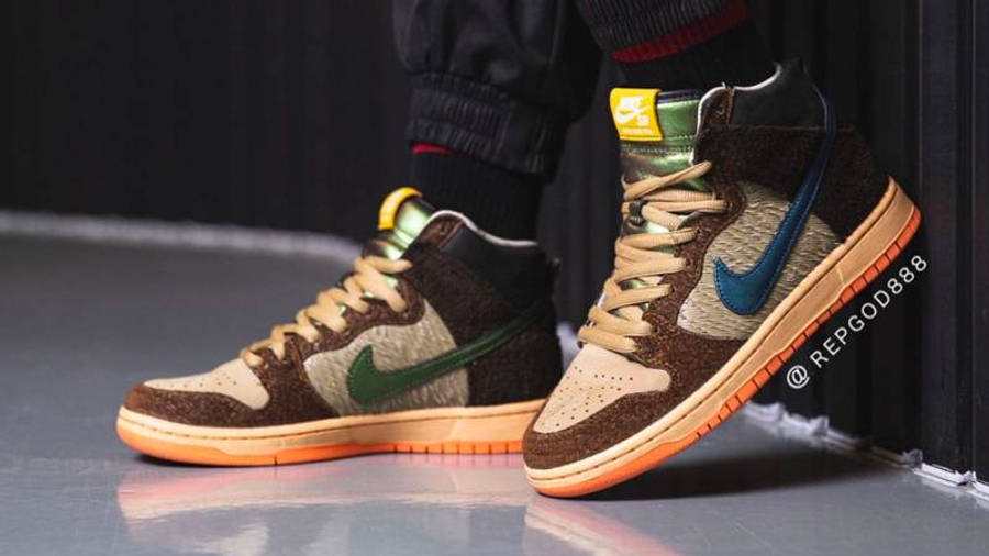 Concepts x Nike SB Dunk High Duck On Foot