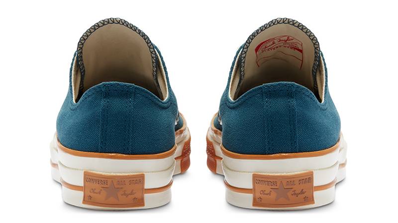 chuck 70 pop toe low top