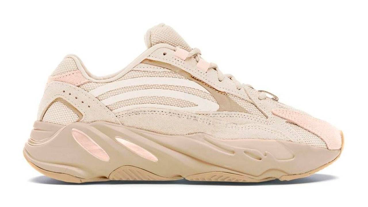 Yeezy 700 V2 "Cream"