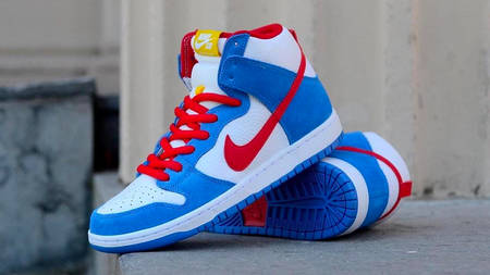 A Closer Look at the Nike SB Dunk High "Doraemon" A Closer Look at the Nike SB Dunk High "Doraemon"