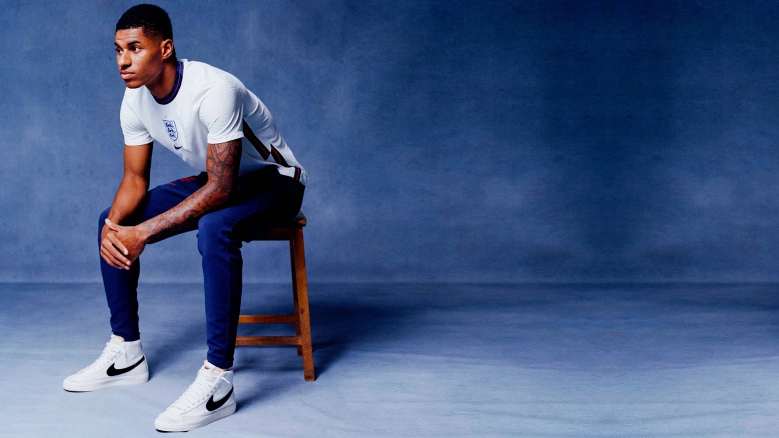 England Roll Back the Years With Their Latest Kit