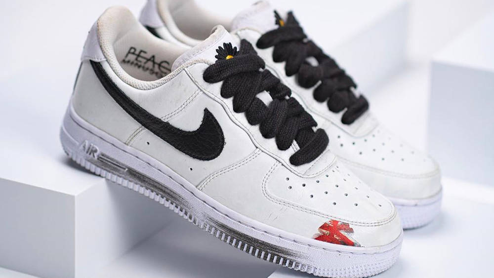 Image via repgod888 PEACEMINUSONE x Nike Air Force 1 "Para-Noise Part 2"