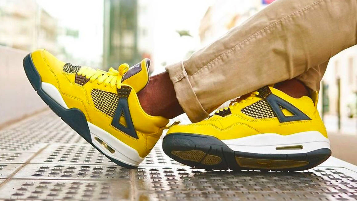 lightning jordan 4 2006