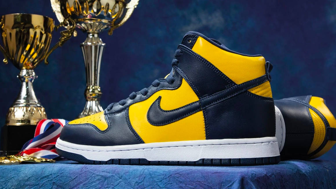 nike dunk michigan release