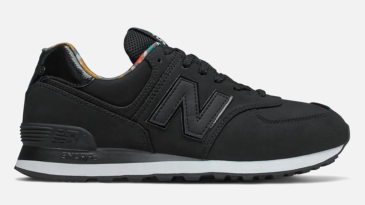 New balance 574s black hotsell