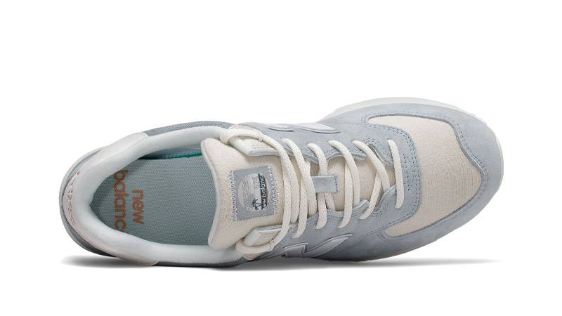 New Balance 574 Blue White Middle