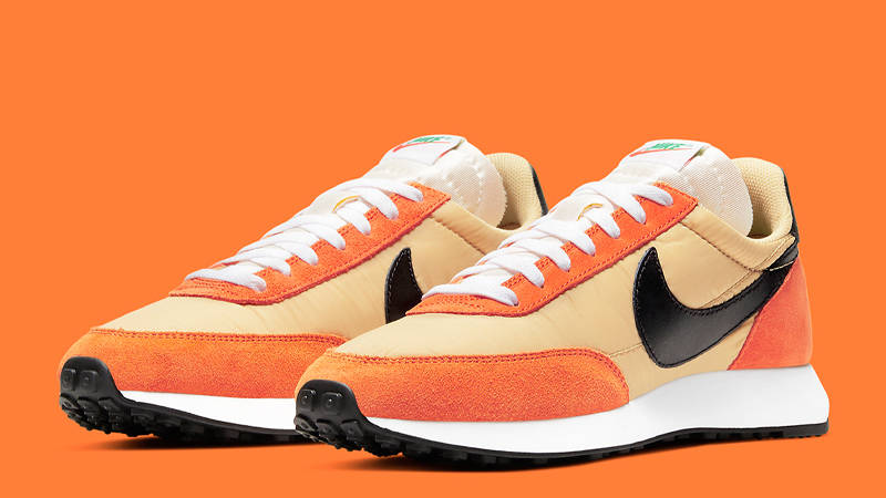 nike air tailwind 79 gold