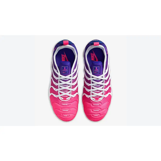 vapormax plus pink and purple