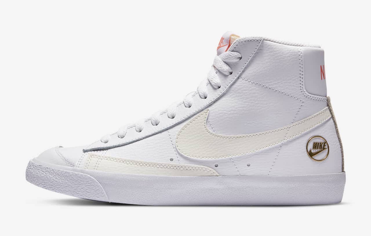 Nike Blazer Mid '77 White Atomic Pink