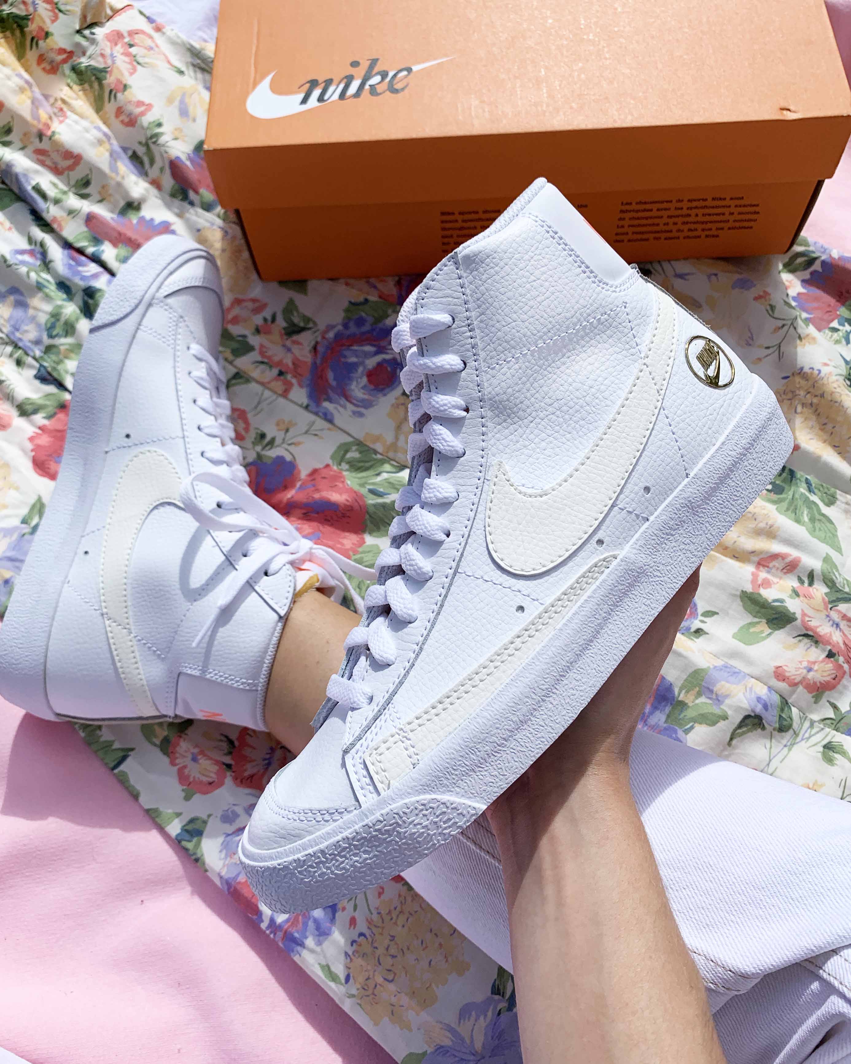 Nike Blazer Mid Vintage 77 White Gold 1
