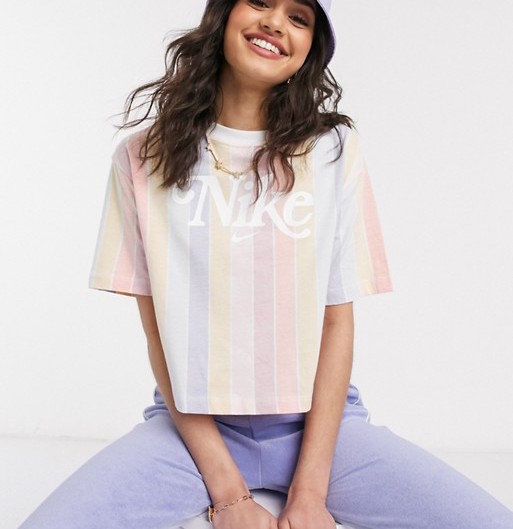 Nike Crop T-Shirt Pastel