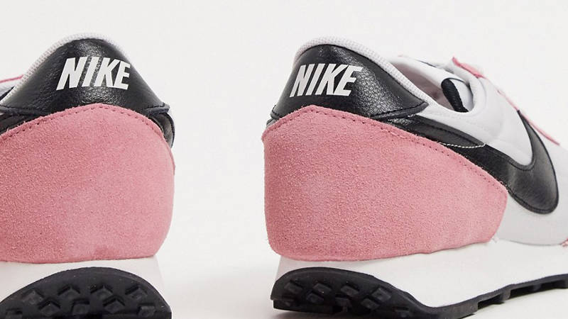 Nike Daybreak Desert Berry Black