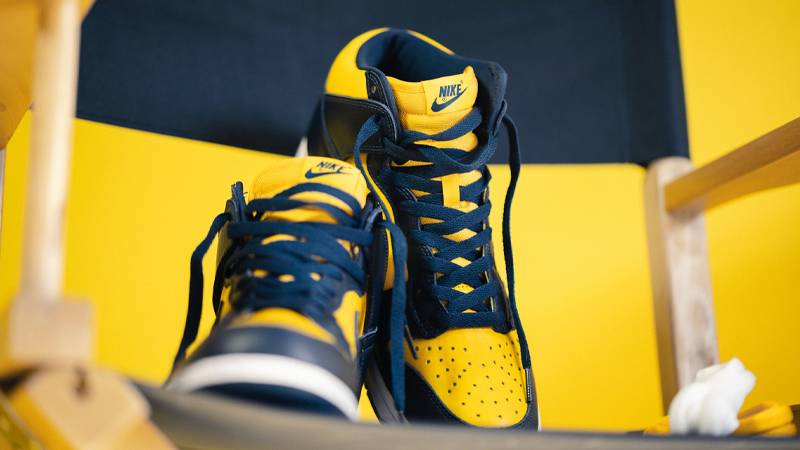 Styling Michigan Dunks Nike Dunk High Michigan Where To Buy CZ8149-700