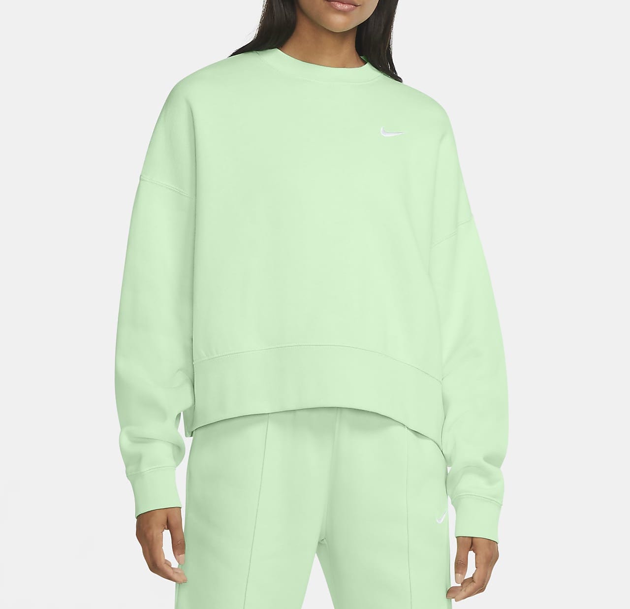 Nike Sportswear Essential Crew Cucumber Calm