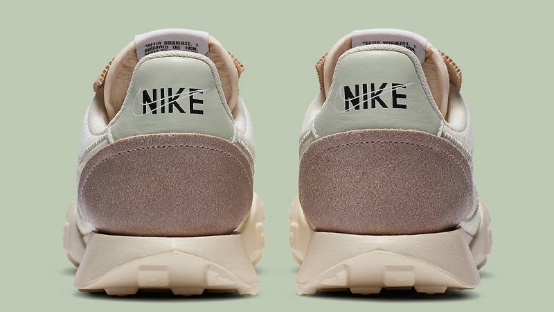 nike waffle racer beige