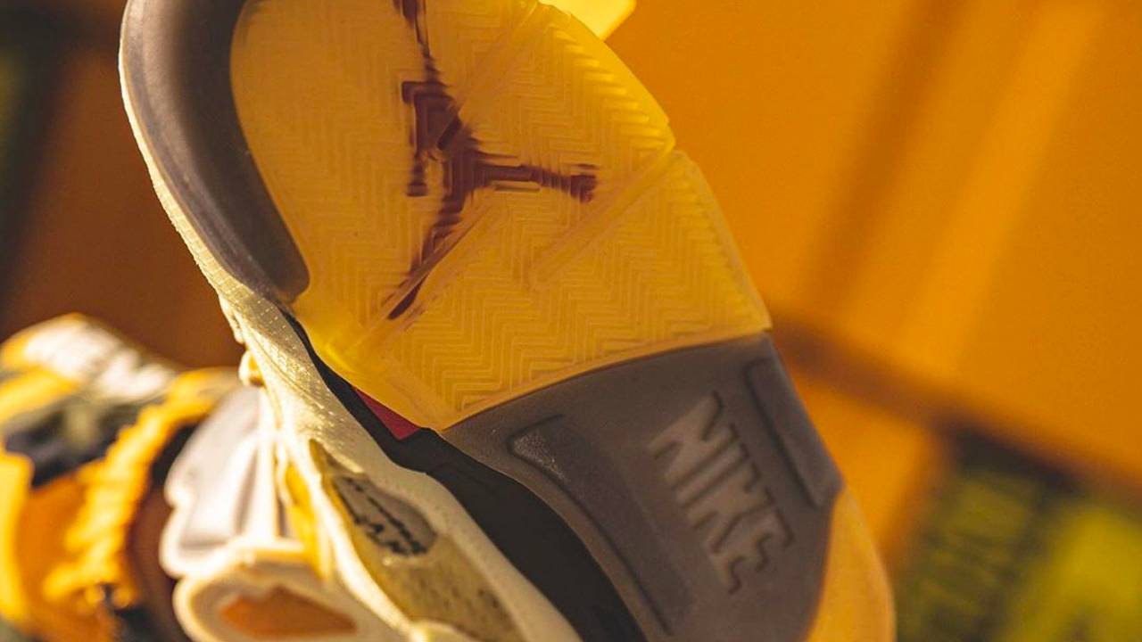 Off-White x Air Jordan 5 "Sail"